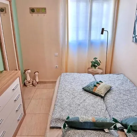 Casa Lalamar, *