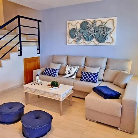 Casa Lalamar, *
