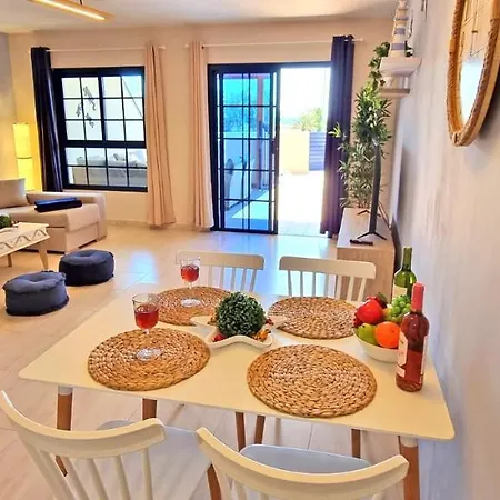 Holiday home Casa Lalamar, *